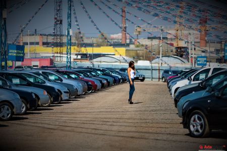 Преимущества покупки автомобиля на автобазаре или авторынке