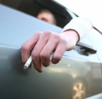 Водители и курение за рулем